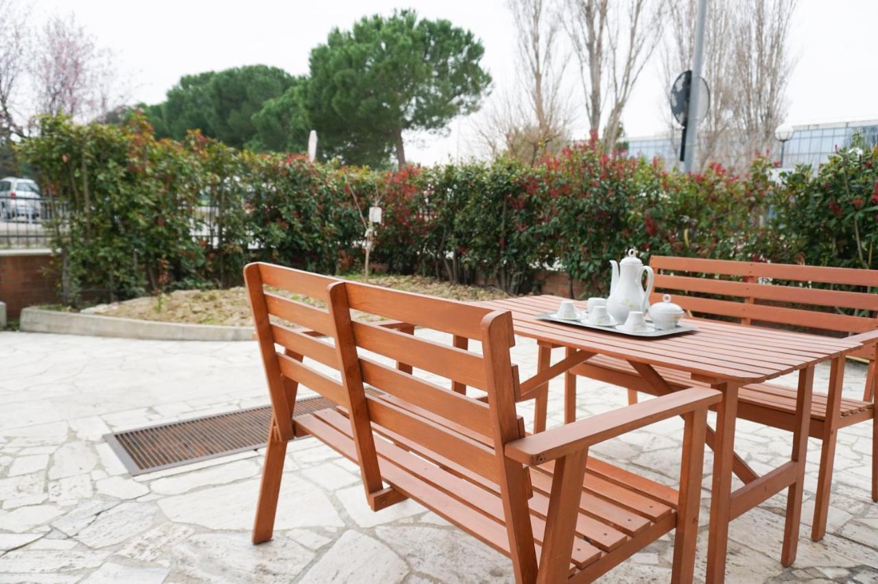 Al Mare Da Nonna Me' Apartment Porto Sant'Elpidio Exterior photo